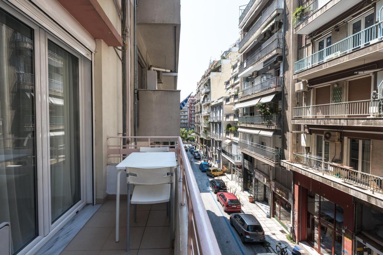 F & B Collection - Flat For 6 Appartement Thessaloniki Buitenkant foto